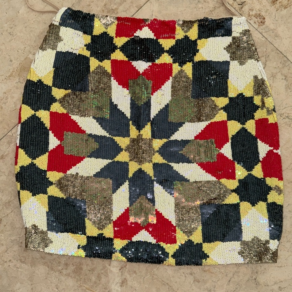 Vintage silk sequin mini skirt. Never worn. Excellent condition